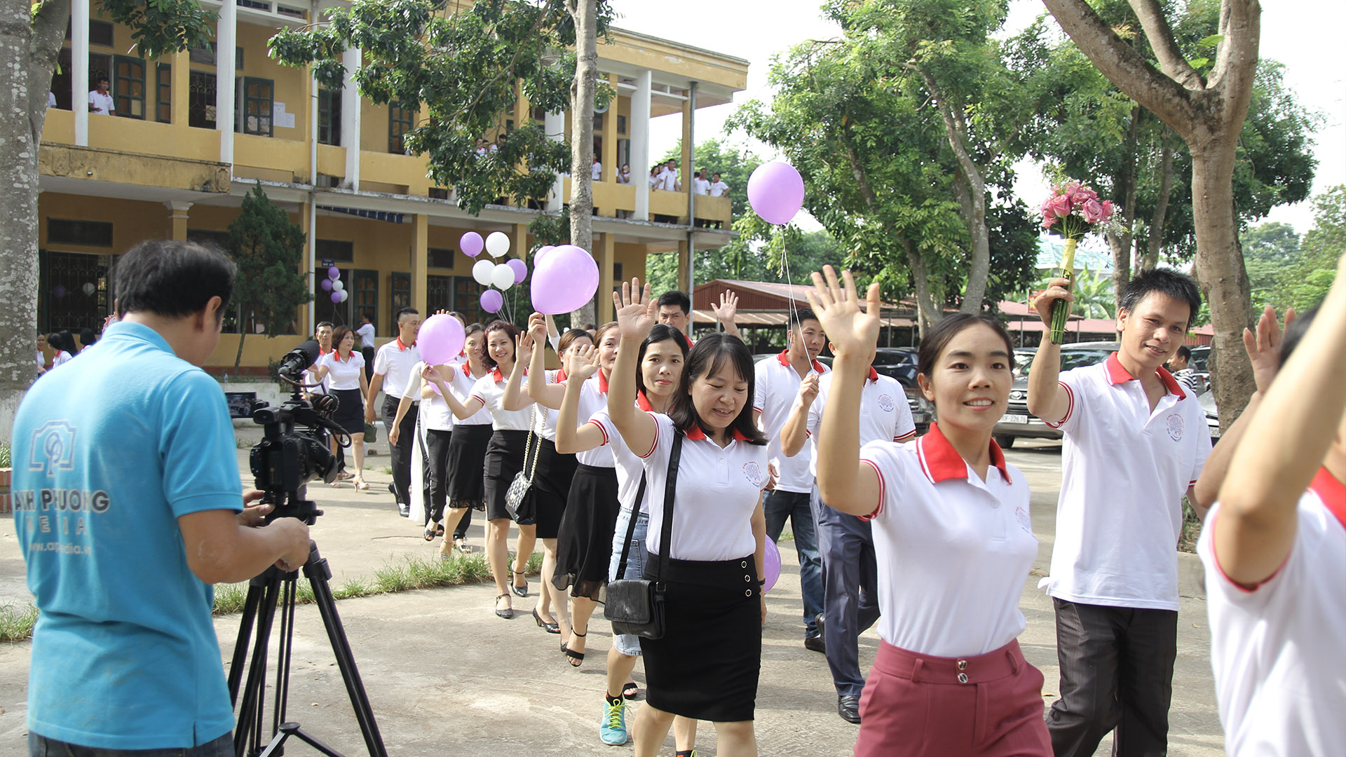 Hội Khóa 20 năm ngày trở về K16 trường THPT Hoàng Lệ Kha 4