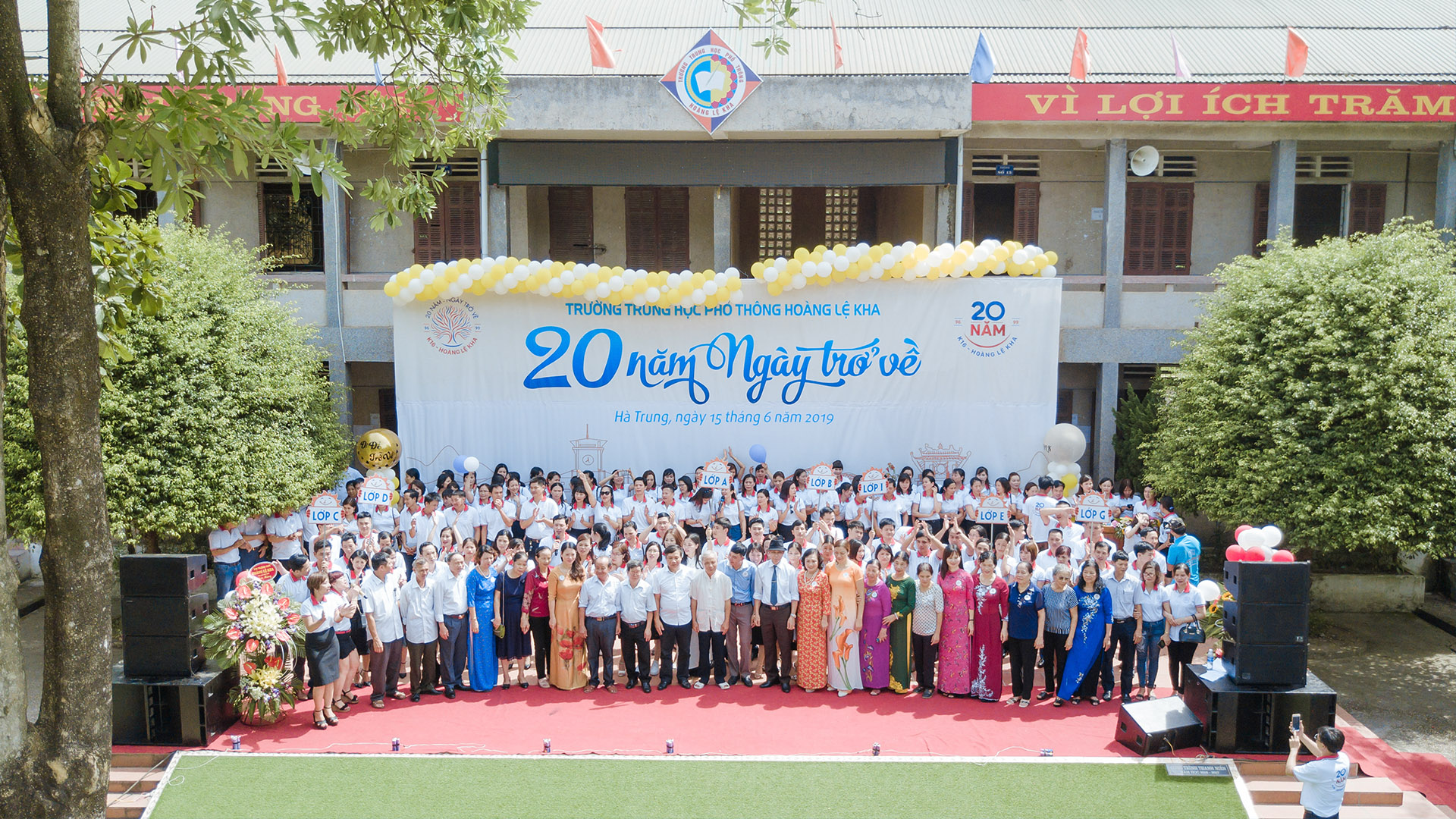 Hội Khóa 20 năm ngày trở về K16 trường THPT Hoàng Lệ Kha